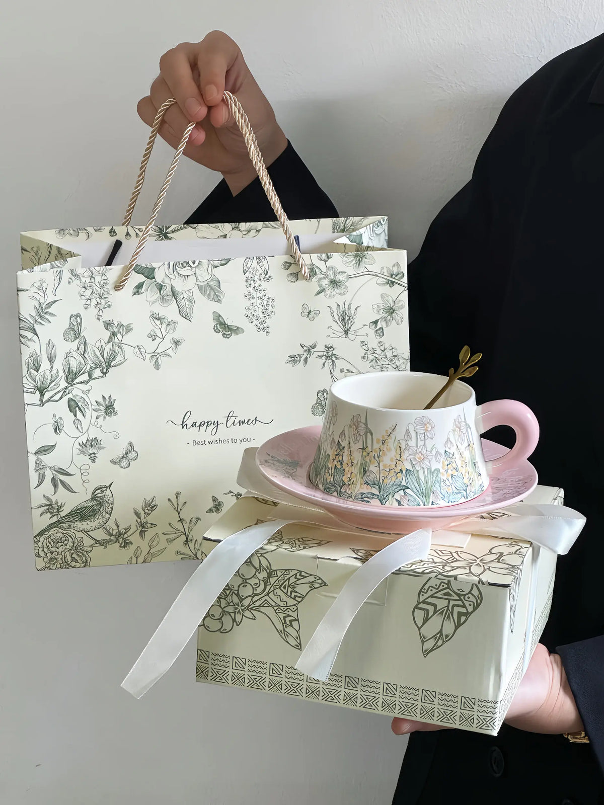 Garden Sketch Ceramic Cup Gift Set