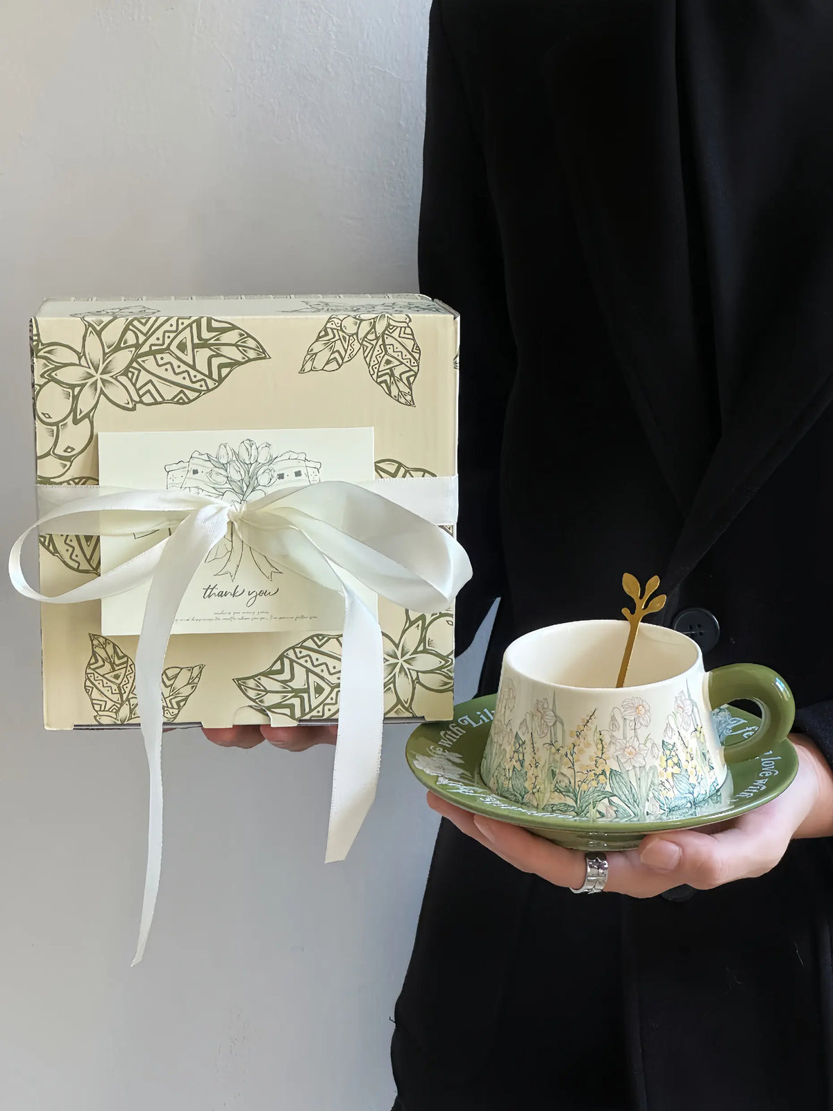 Garden Sketch Ceramic Cup Gift Set