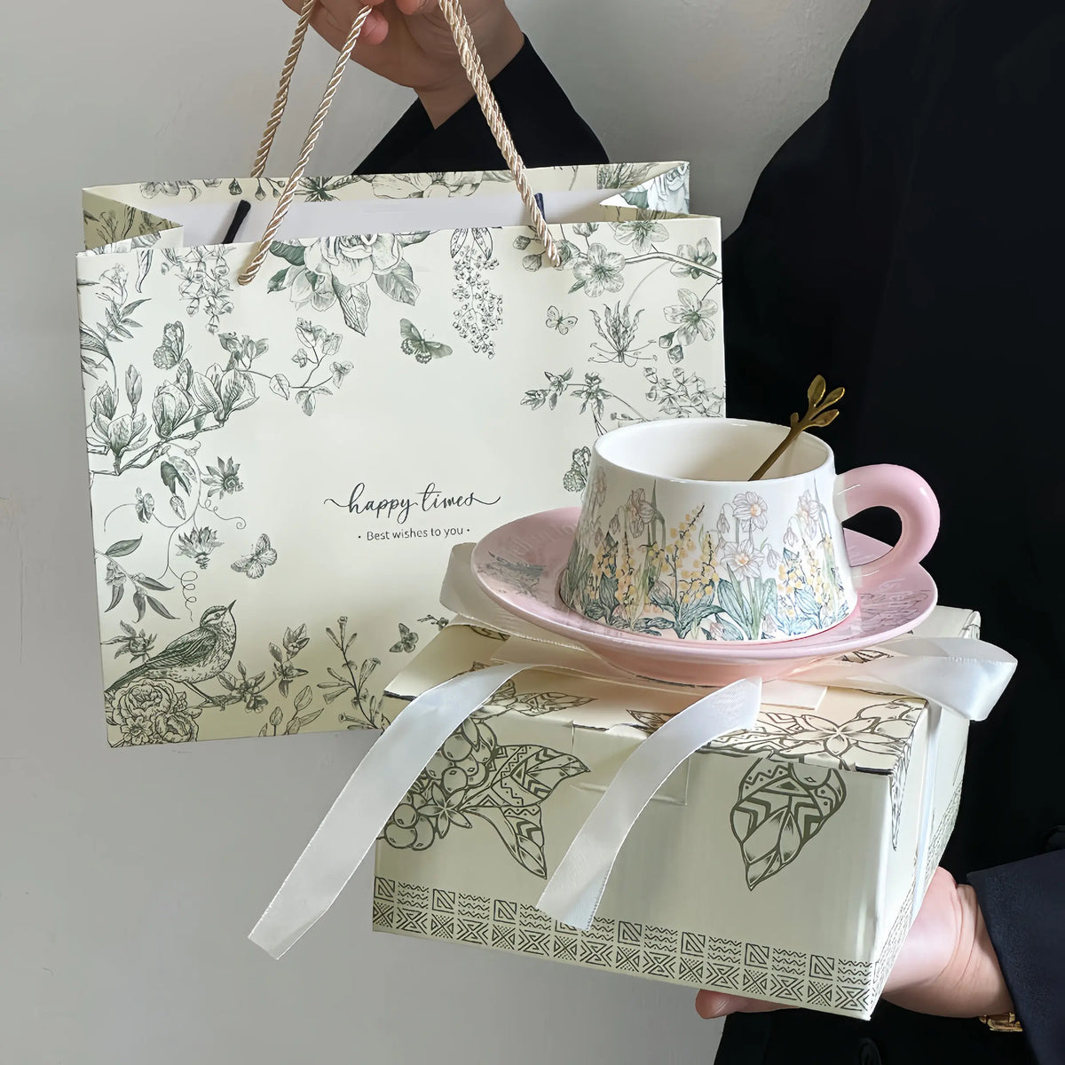 Garden Sketch Ceramic Cup Gift Set