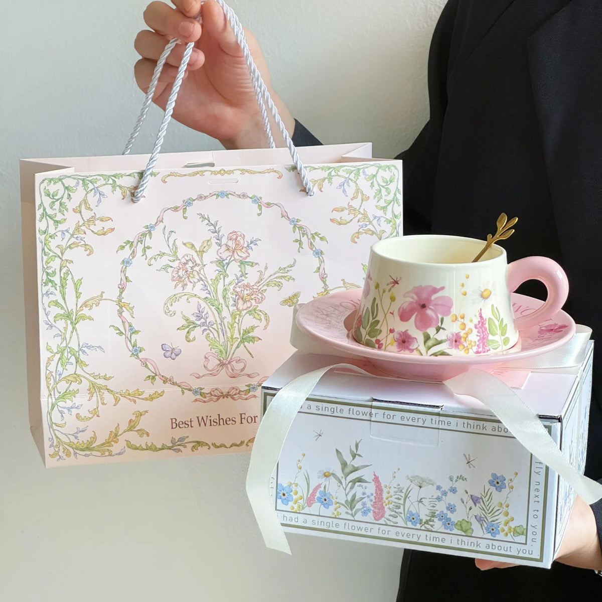 Garden Sketch Ceramic Cup Gift Set