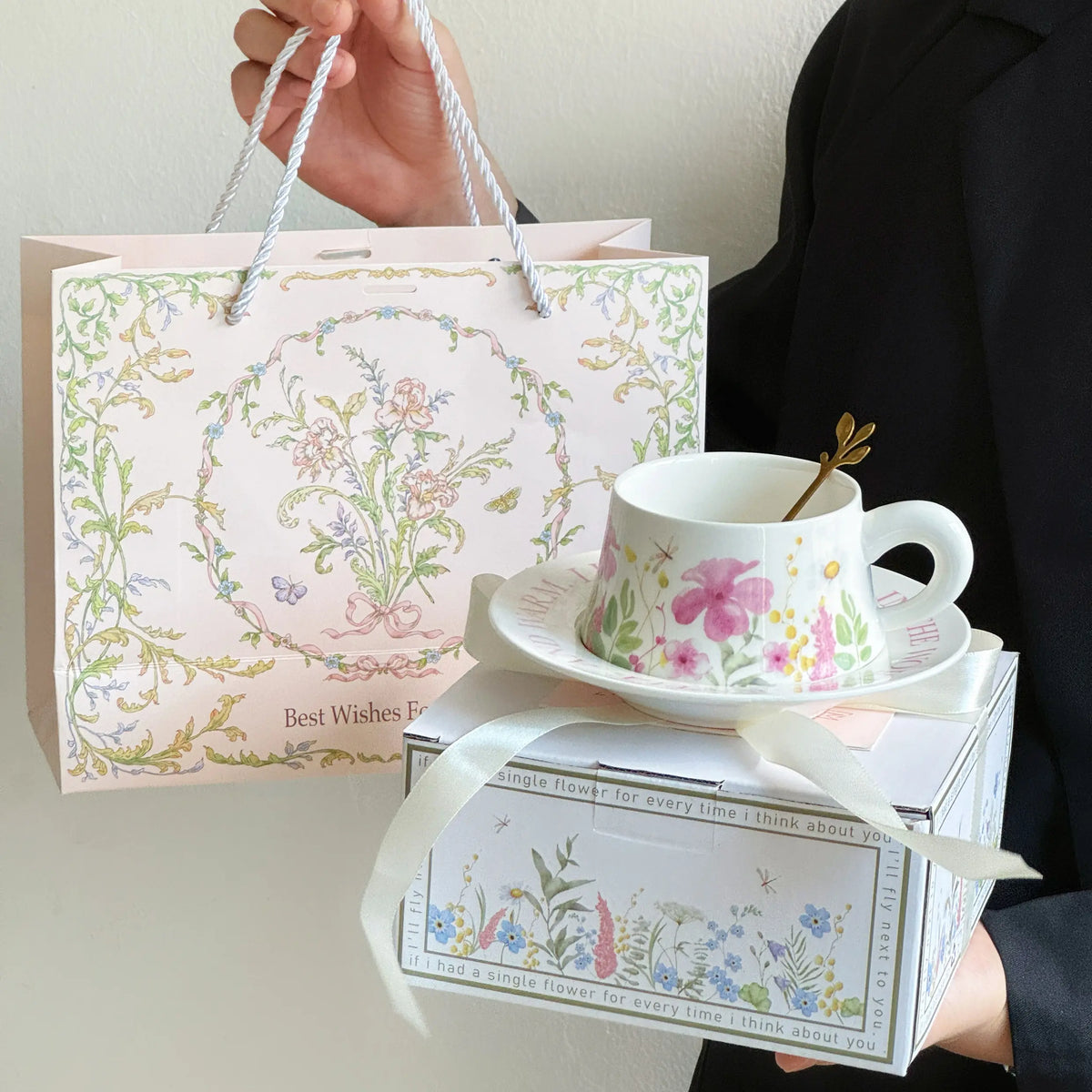 Garden Sketch Ceramic Cup Gift Set